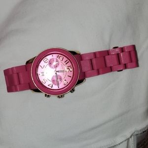 Michael Kors pink rubber watch
